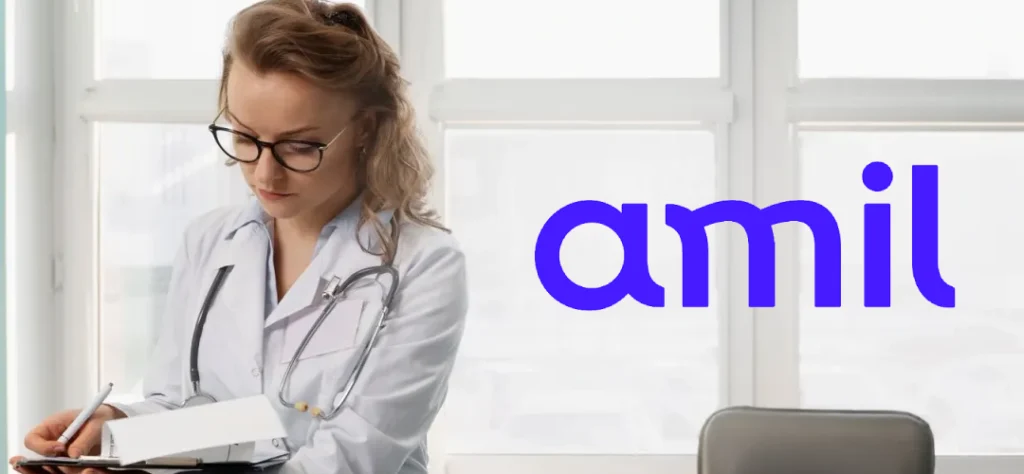 Doutora em consultório com logo da Amil.